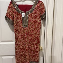 Pakistani / Indian Suits, Dresses, Lehnga And Shawls 