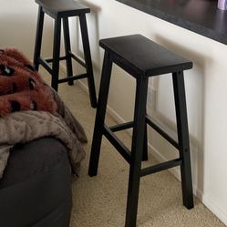 Black Bar Stools 