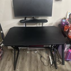 Gaming/office Desk With Chair 