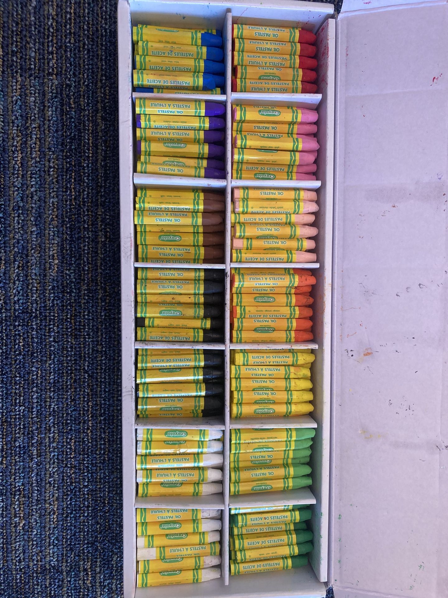 Oil Pastels Bulk