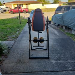 Inversion table