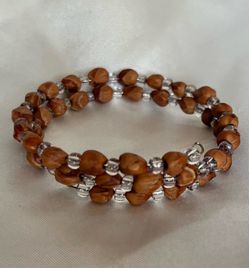 18” Ghost Bead Juniper Seed & Clear Beads