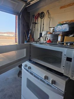 Microwave low profile over the range