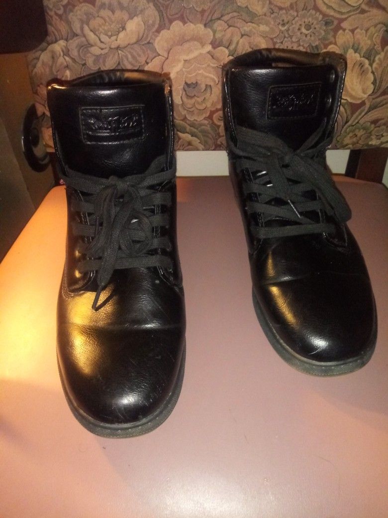 Levi's Black Leather Boots