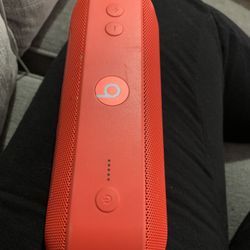 Beats Pill + 