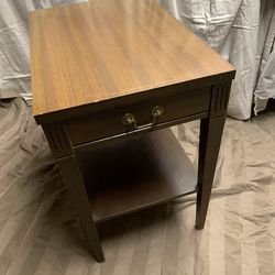 Mahagony End Table