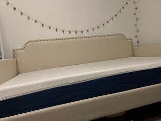 Day bed