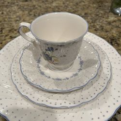 Authentic Nikko Table Wear 