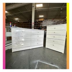 5 and 8 drawers dresser / Five and eight drawers dresser