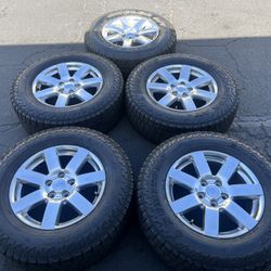 (5) 18” Jeep Wrangler Wheels 255/70R18 Tires