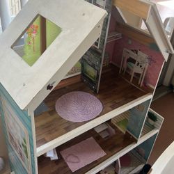 Doll House 