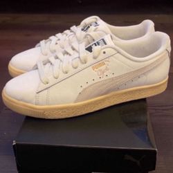 PUMA Clyde Vintage - White / Light Straw / Warm White (Men's 9.5)