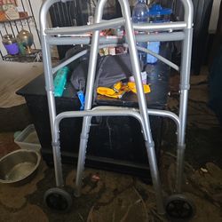 New folding walker, adjustable heighth