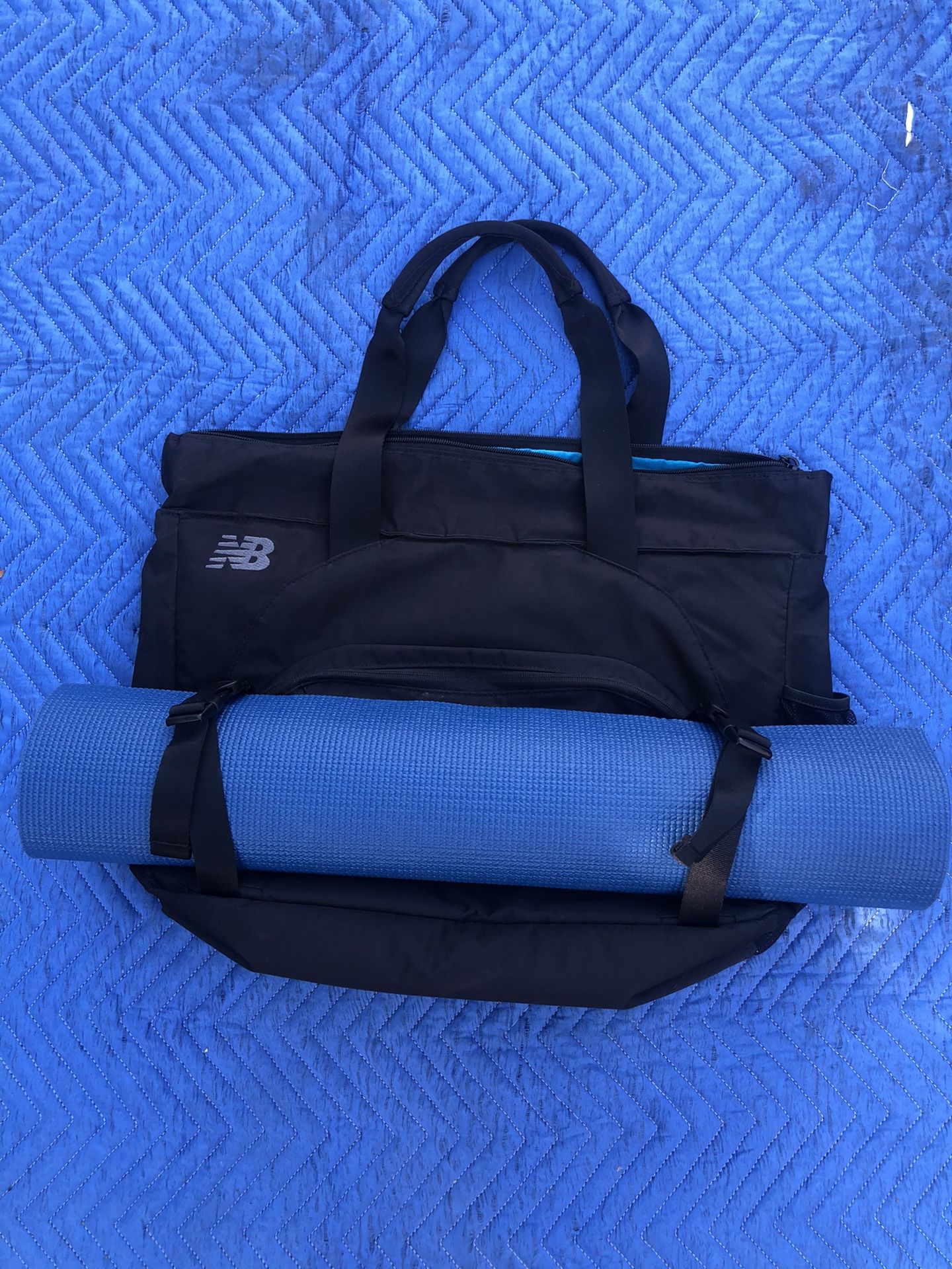 New balance gym bag with yoga mat