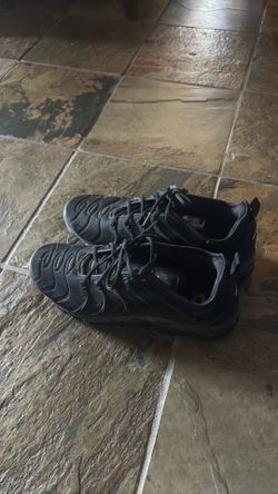 NIKE VAPORMAX BLACK SIZE 12