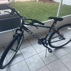 Huffy 29" Rock Creek Mountain Bike, Fits Riders 5'0"+, Matte Black, Adult, Men's (Only 1 Time Used)