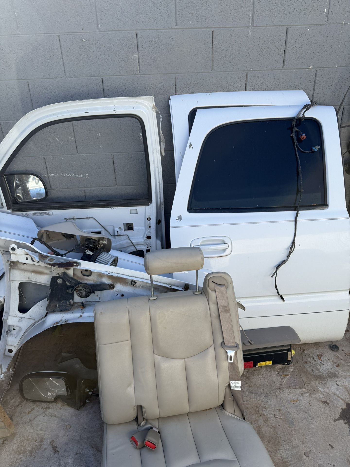 2002 Chevy Tahoe Parts
