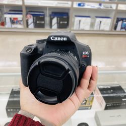 Canon EOS Rebel T7