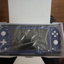 Brand new never used switch lite