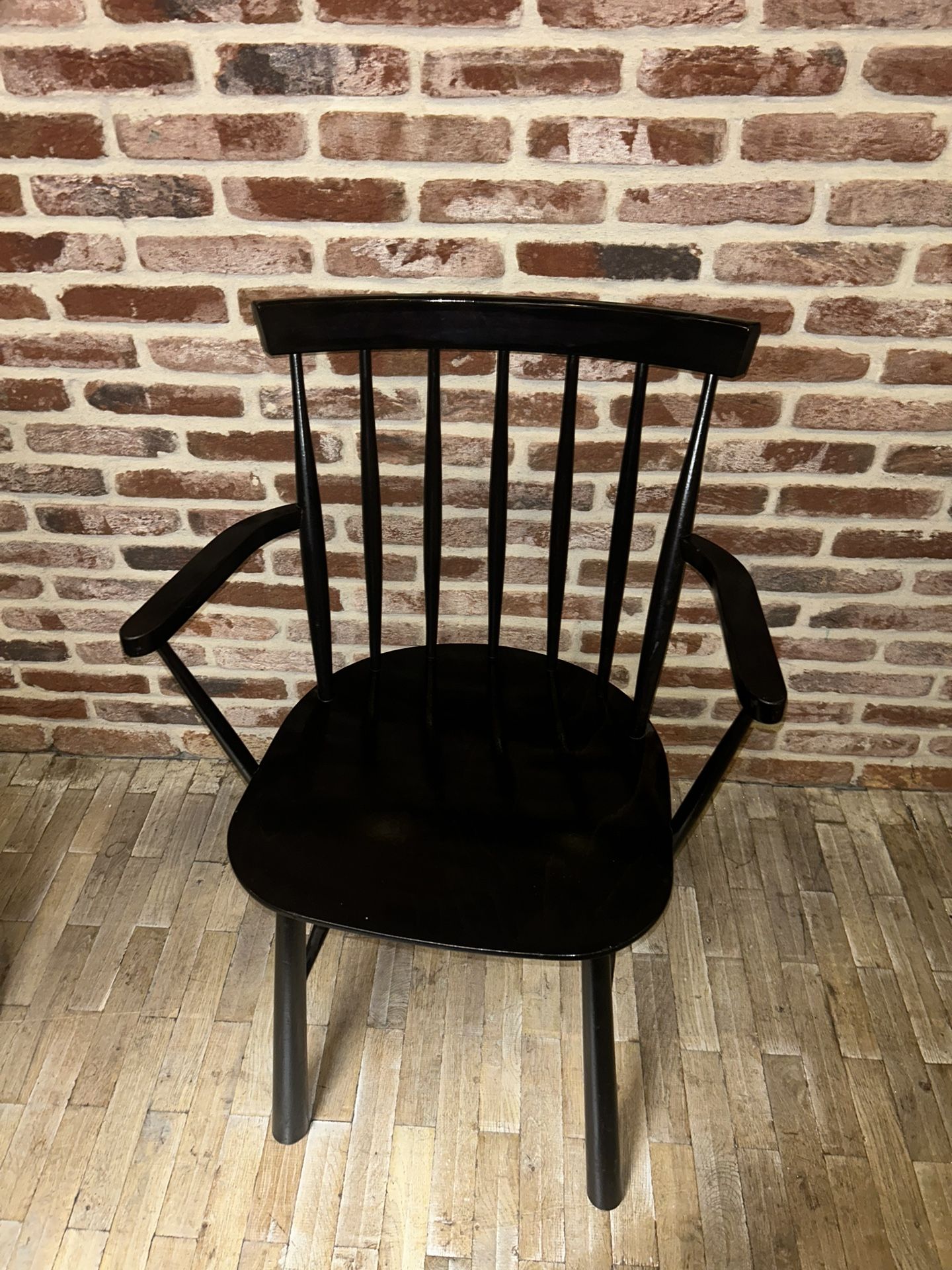 Many Different Chairs!