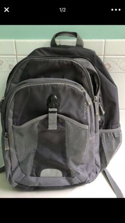 Back pack in great condition perfect for back to school