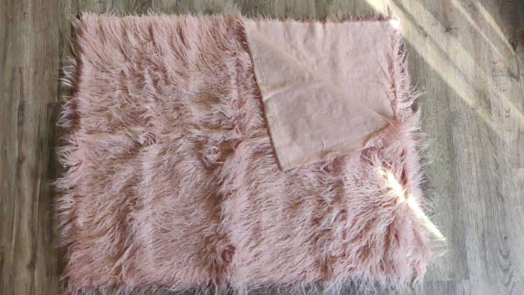 1yd long pile one-way stretch woolly fur fabric