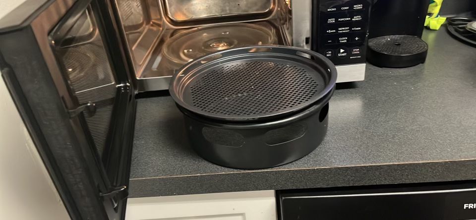 Galanz Air Fryer/microwave/oven for Sale in Durham, NC - OfferUp