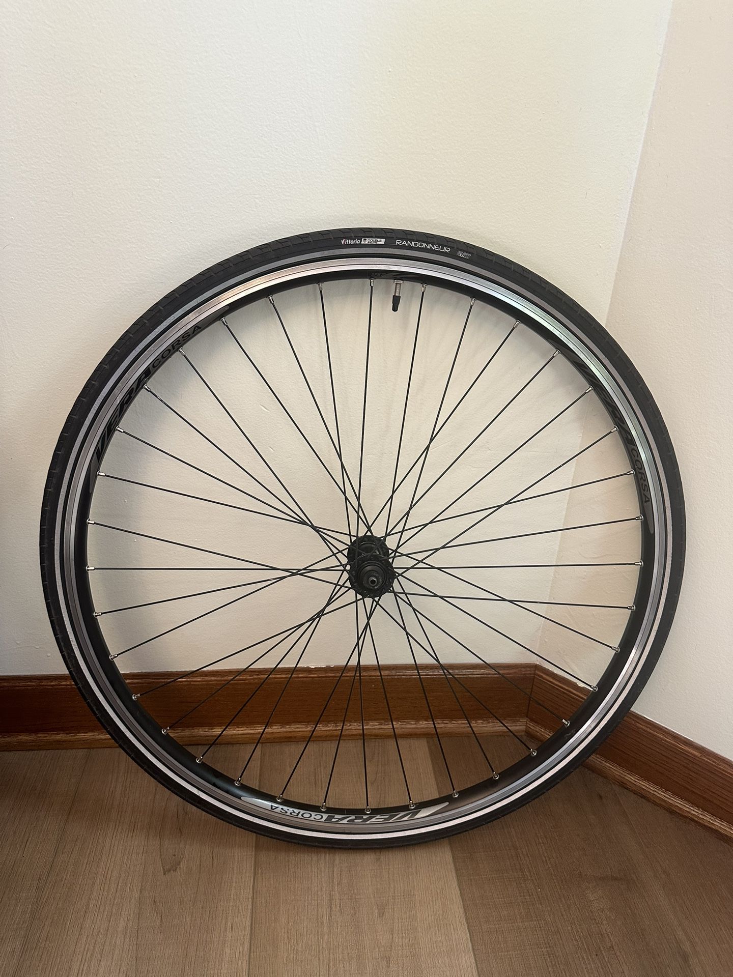 Bicycle one front Wheel 32", good for bicycle. like new with new inner tube.