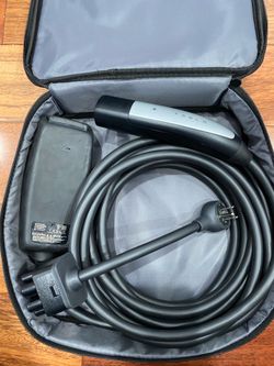 Tesla - Mobile Connector, Portable Electric Vehicle (EV) NACS Charger 20ft cord - Black wall plug in