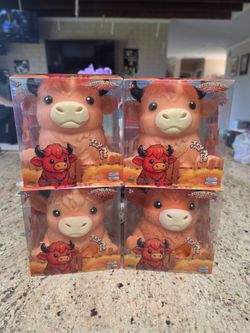 Large Highland Cow Soft Squishy Toy