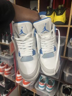 Jordan 4
