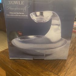 Towle Hammersmith Chip and Dip Server - Brand New 