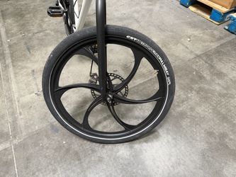 Heavy Duty Urban Commuter Bike - Mag Wheels & Disc Brakes
