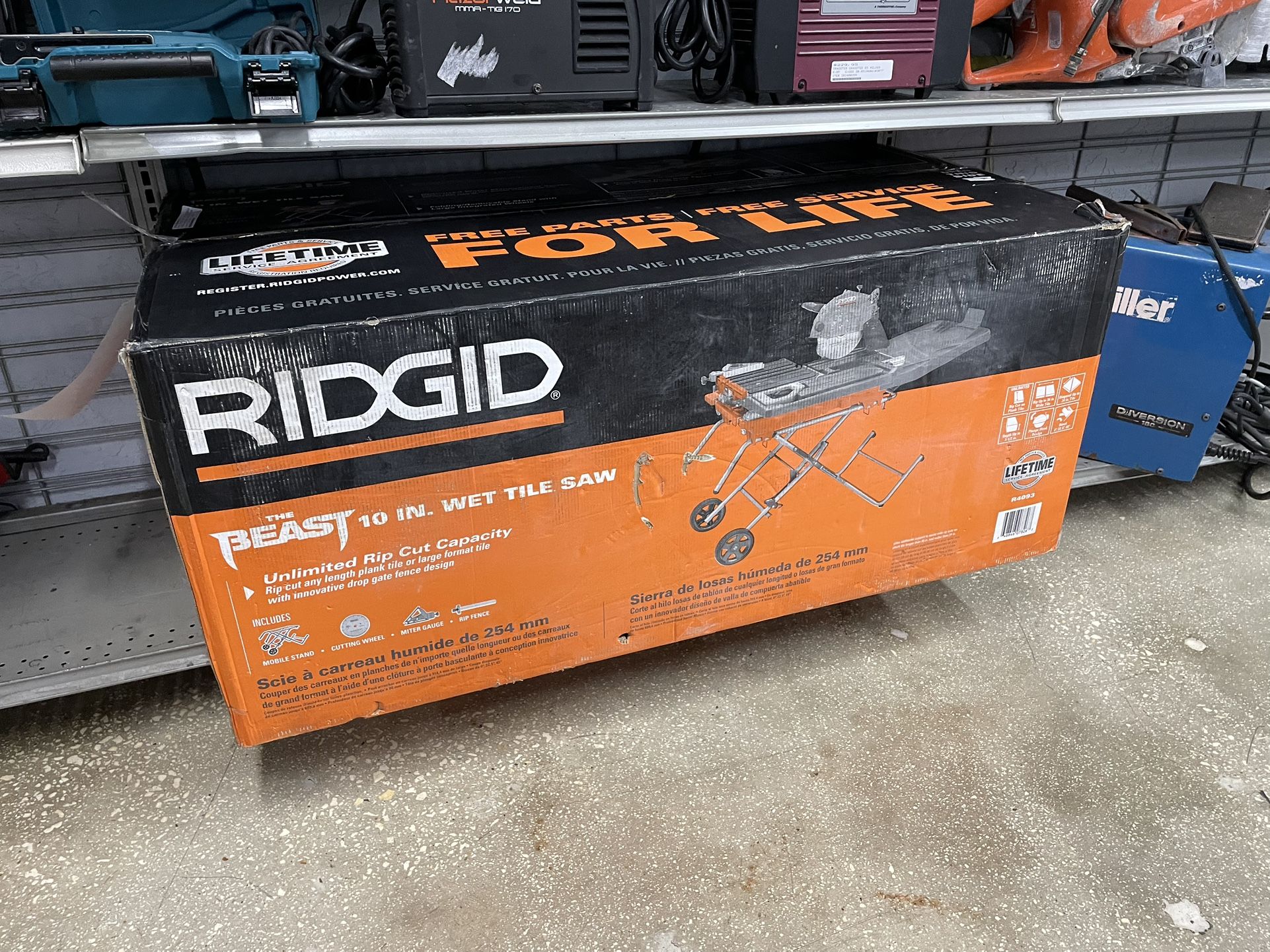 RIDGID 10” Wet Tile Saw ( THE BEAST ) Model: R4093
