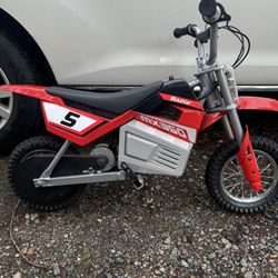 Kids Razor Motorbike - MX 350. 
