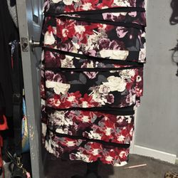 NWOT White House, Black Market Skirt