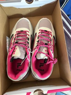 Women’s shoes new