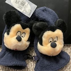 Mickey Mouse Gloves Size 2-4T