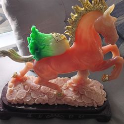 Vendo Mi Caballo De La Suerte Es grande Y Muy Pesado Espsde Coracion