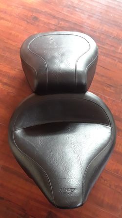 Harley-Davidson seat mustang