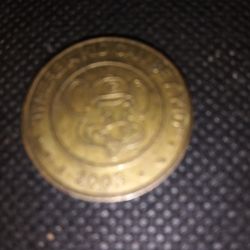 "Vintage Chuck E Cheese Token (2003)V.F. ($ 7.00)J
