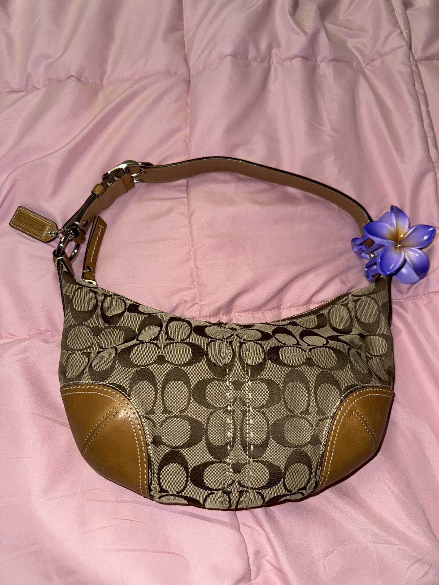 Coach Shoulder Bag
