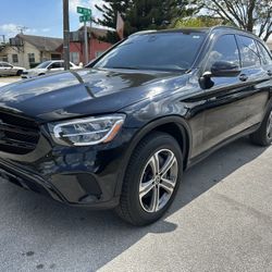 2018 Mercedes-Benz GLC 300