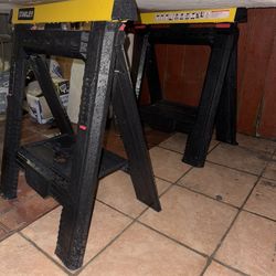 Stanley Folding Sawhorse