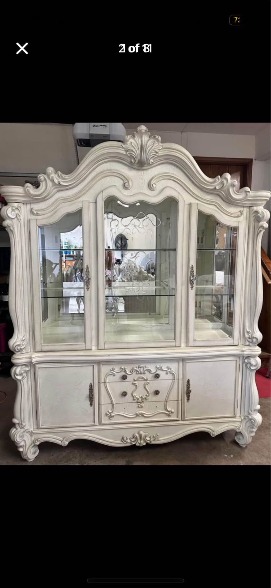 Versailles Buffet & Hutch