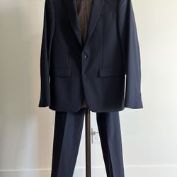 Men’s Suits