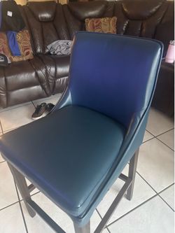 Bar stool