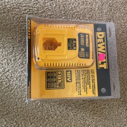 Brand New Dewalt XRP 7-18Volt Battery Charger $40