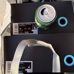 Jordan 11 Gamas  Sizes13 Size 10 And 9