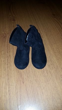Cute black boots